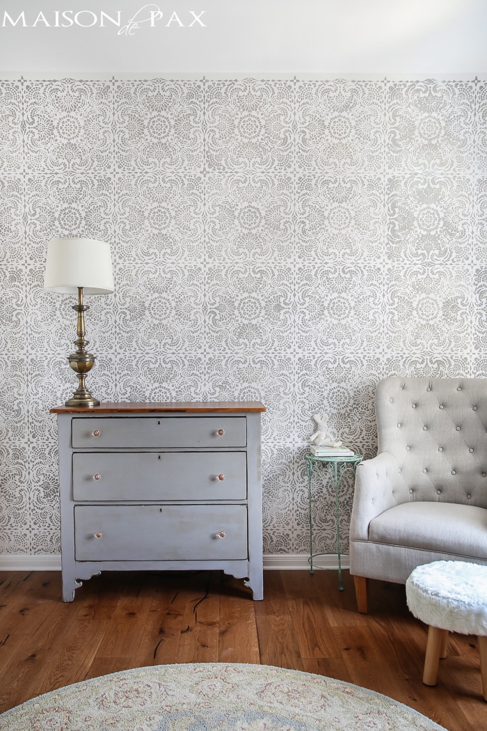 What a gorgeous accent wall! This wall stencil gives the elegant look of wallpaper with a beautiful, lace tile design in gray and white. Just gorgeous for a little girls room yet sophisticated enough for anywhere in the house | maisondepax.com